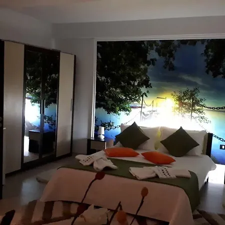 Dreamview Summerapt アパート