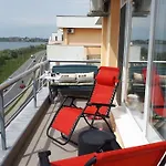 Dreamview Summerapt Apartment *