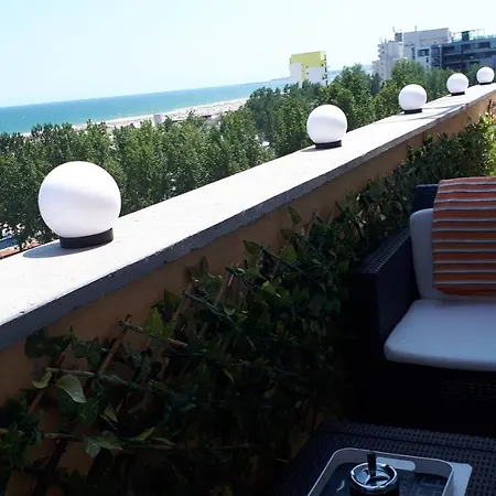 Dreamview Summerapt Mamaia